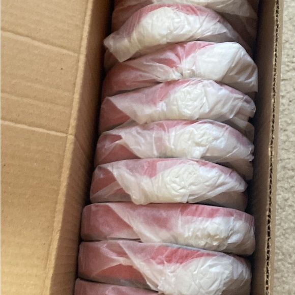 10 Unique lady bug gift boxes - Picture 8 of 9